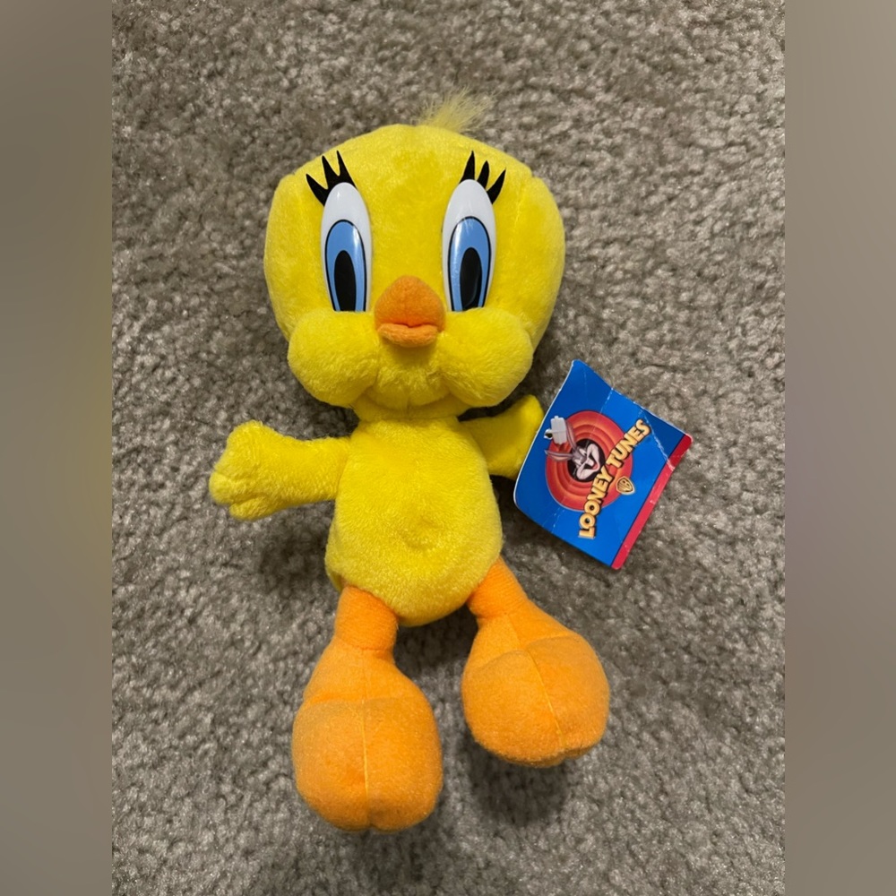 NWT Vintage Tweety Bird Looney Tunes 1999 Plush Stuffed Animal 7”